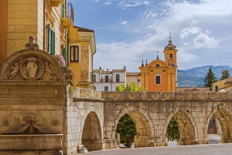 Sulmona, la perla d’Abruzzo, dove la bellezza prende forma